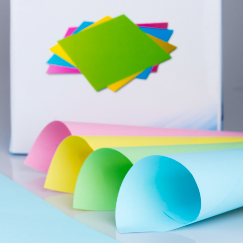 Highly Durable NCR Paper with Pink Blue Yellow Green White Colors Available