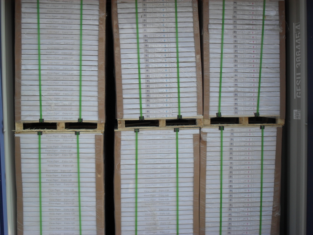 787mm 1092mm 80gsm Uncoated Offset Printing Paper 70gsm  OEM
