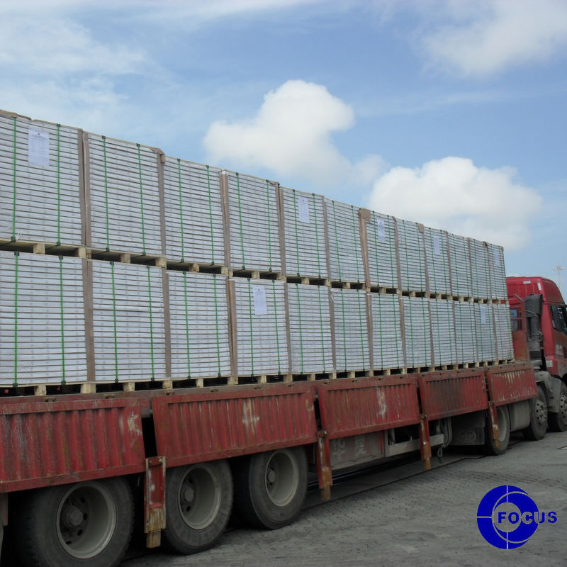 China Factory 7 Ply NCR Paper CB CFB CF 55/50/55gsm 61*86/70*100cm Black/Blue Image Carbonless Paper