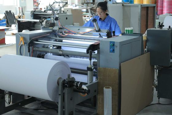 बीपीए-मुक्त थर्मल पेपर रोल पीओएस रसीदों के लिए – वर्जिन वुड पल्प बेस, उच्च चिकनाई और लंबी छवि प्रतिधारण